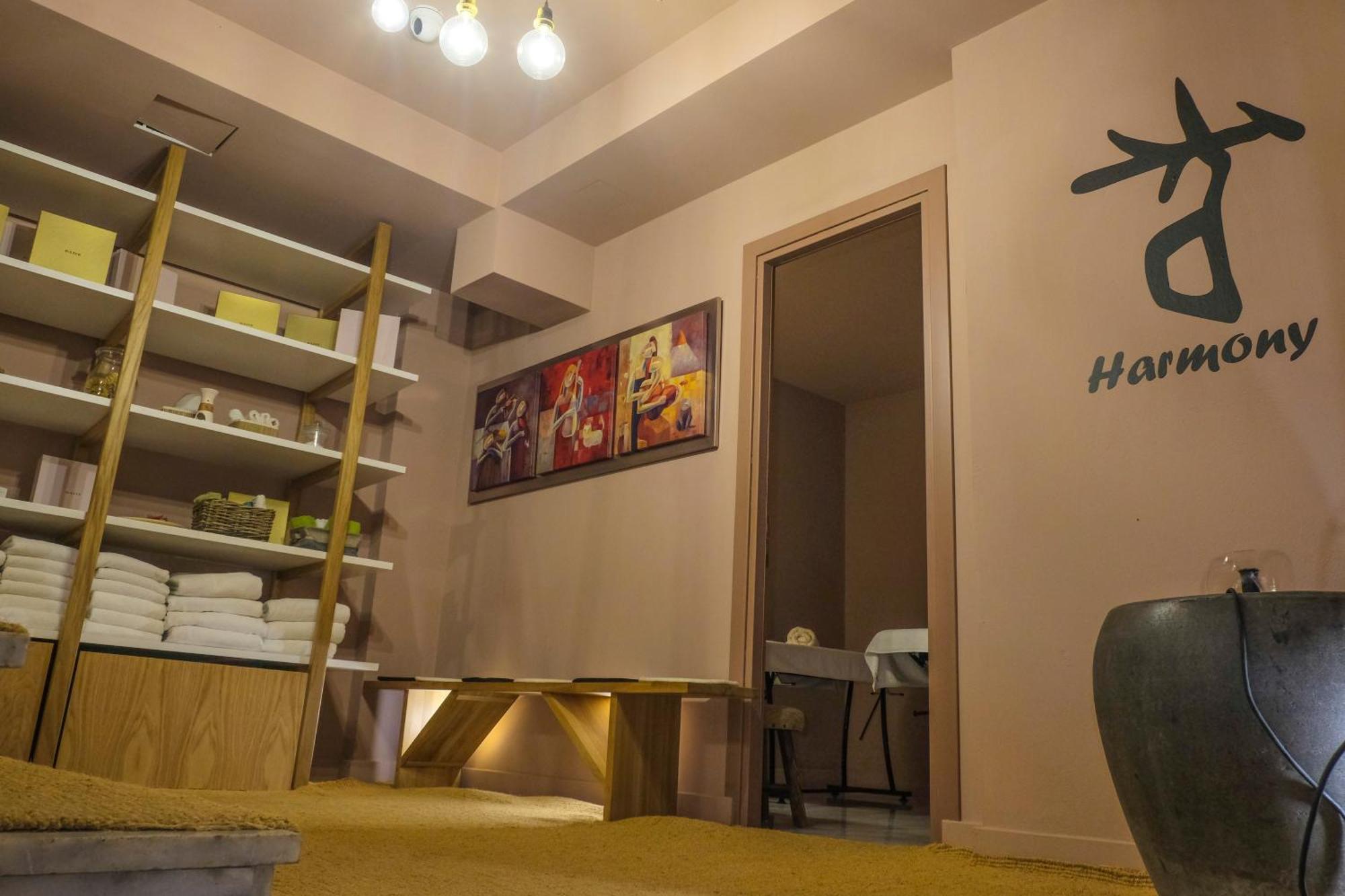 Lotus Center Apartment Athens Ngoại thất bức ảnh